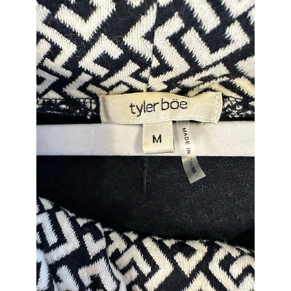 Tyler Boë 3/4 Length Sleeve Kristen Preppy Navy Greek Key Pleated Knit Dress Med - Picture 5 of 9